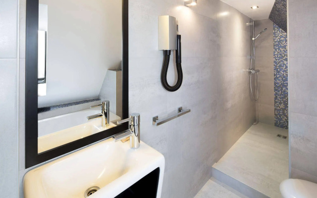 Hôtel R. Kipling by Happyculture