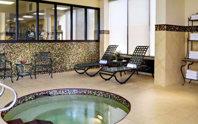 Radisson Hotel Cedar Rapids