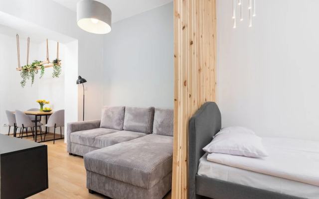Modern  Apartments  by Upstairs