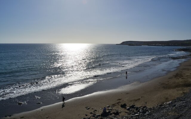 Vcv Apartamento Las Rocas Beach