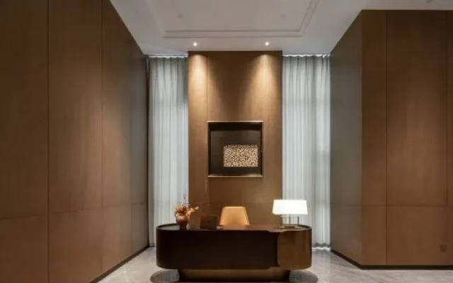 Huhua Grand Hotel