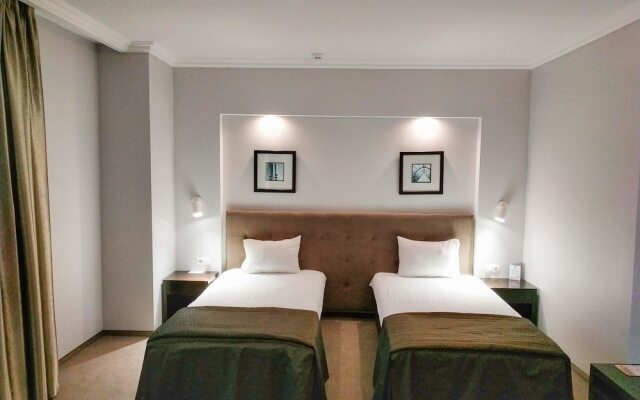 Гостинично-ресторанный комплекс с пляжем RiverSide