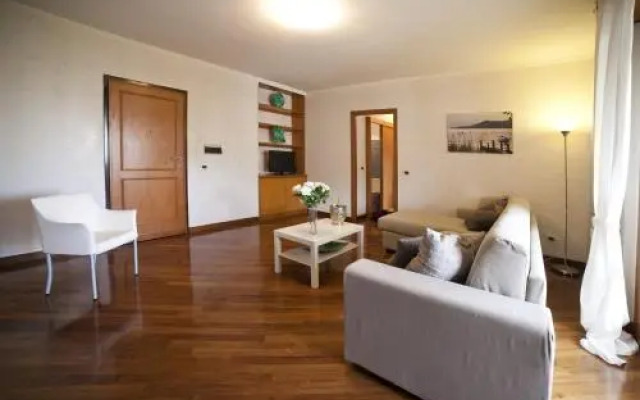 Roman Holidays all'Eur
