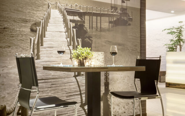 E-Coast Star Hotel