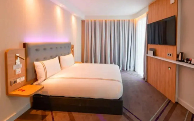 Premier Inn Mannheim City Centre