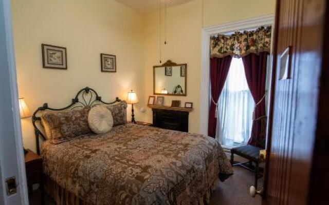 Spencer House Bed and Breakfast