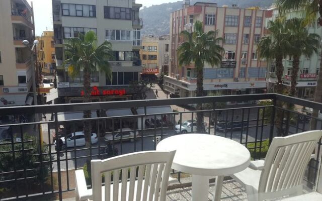 Guvenir Hotel