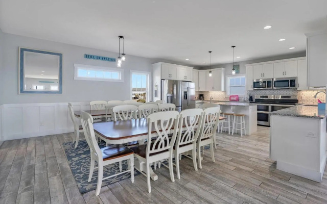 Rushin' to the Beach