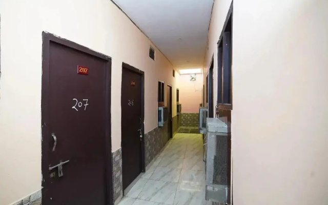 Aarav Guest House by OYO Rooms