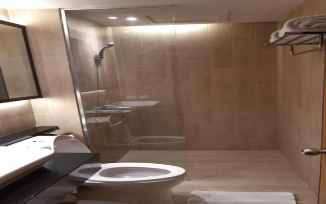 Le Polonia Hotel & Convention Medan
