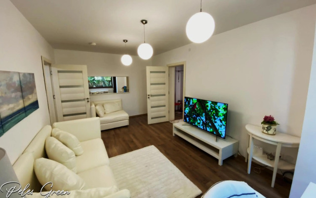 Peles Green Apartment