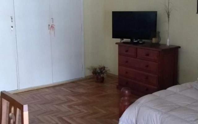 carmon colon 1 ambiente y medio