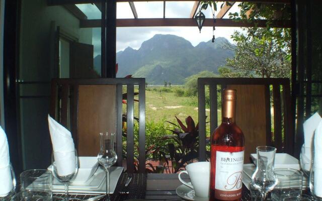 Mountain Breeze Villa