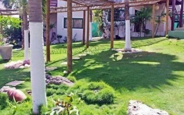 Chales Bouganville