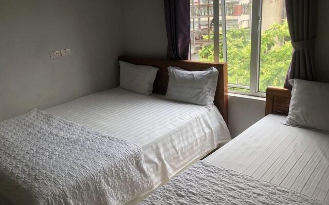Huy Hoang Airport Hotel