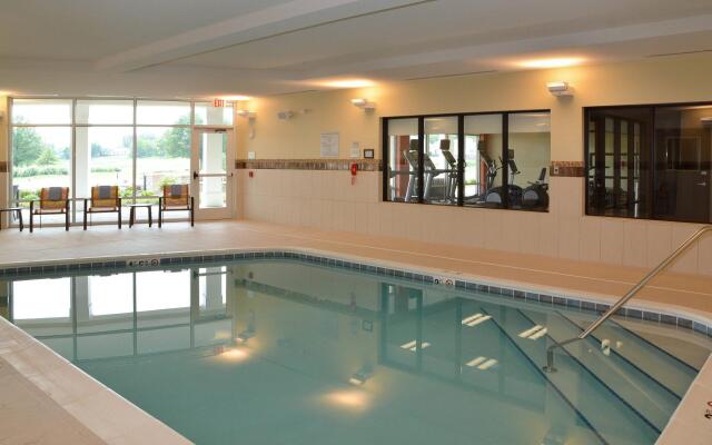 Courtyard by Marriott Youngstown Canfield