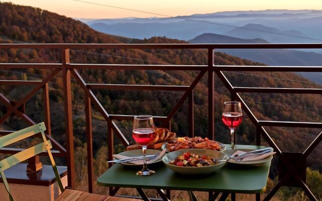 Modern Lux Apartment H8 at Milmari Resort