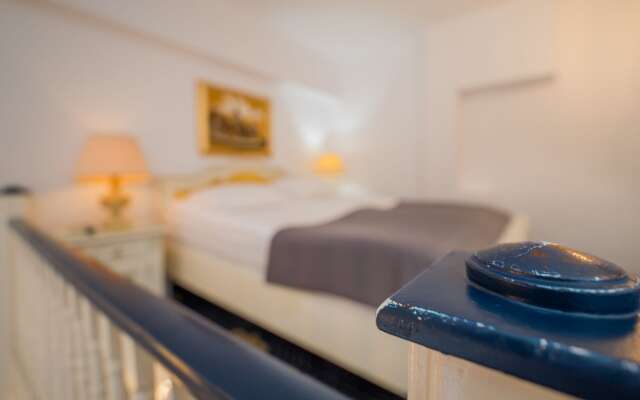 Hotel Imparatul Romanilor