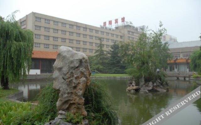 Puyang Hotel