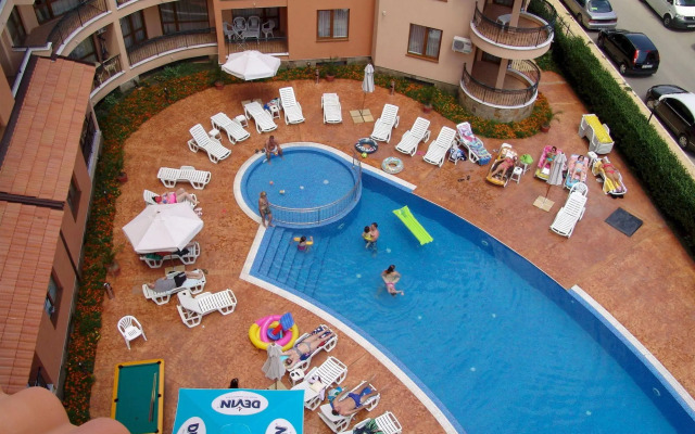 Aparthotel Efir 2