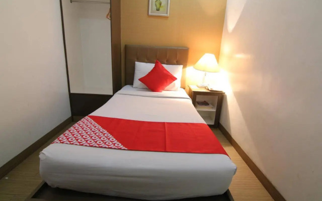 OYO 106 24H City Hotel