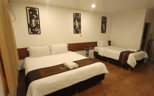 Longzhu Guesthouse