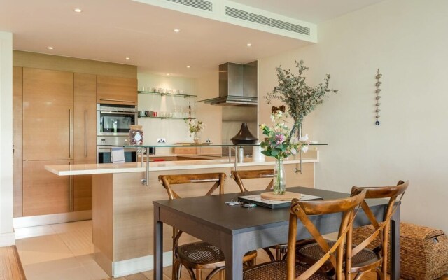 Gorgeous 2 Bed, with Balcony, Battersea