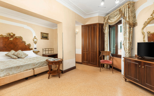 San Moisè Hotel