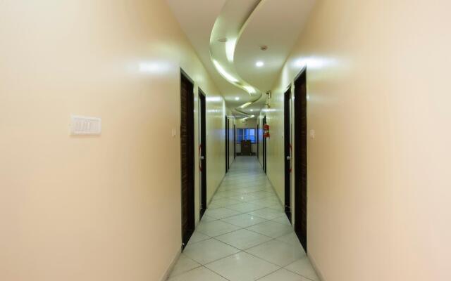 Collection O 76917 Grace Residency