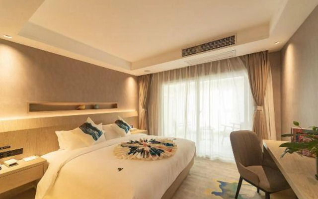 Carrison Yuehe Hotel