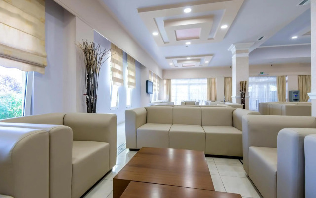 Gaia Royal Hotel