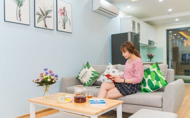 2 Bedroom Apartment With City View