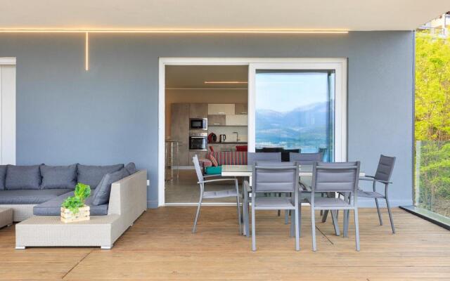 Skylake Penthouse by Impero House