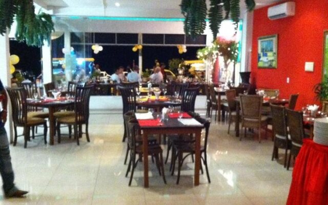 Don Limpone Hotel