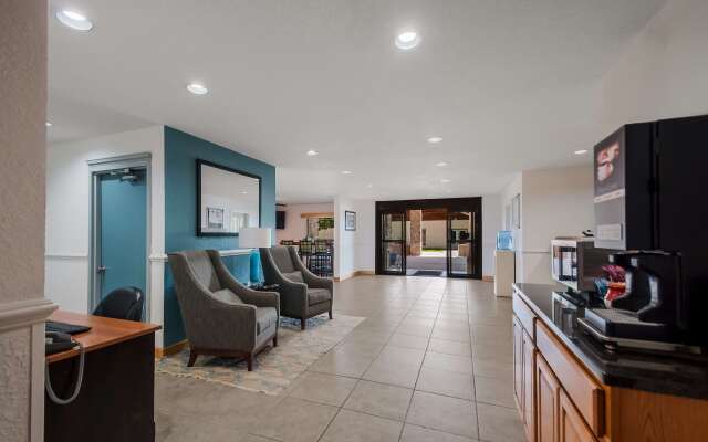 SureStay Plus Hotel by Best Western Berkeley Springs