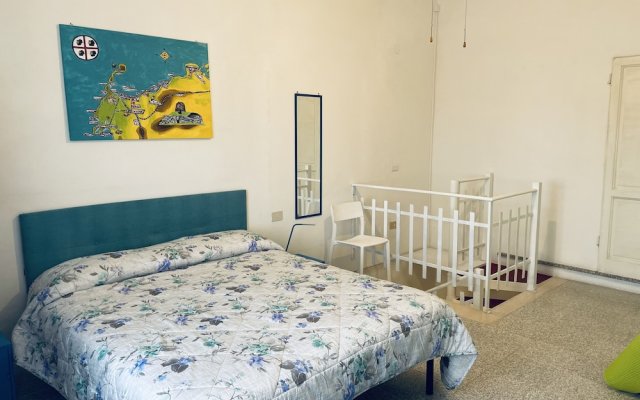 Apartment in Villa With Garden Close to the sea