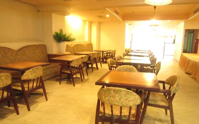 Fortune Hotel