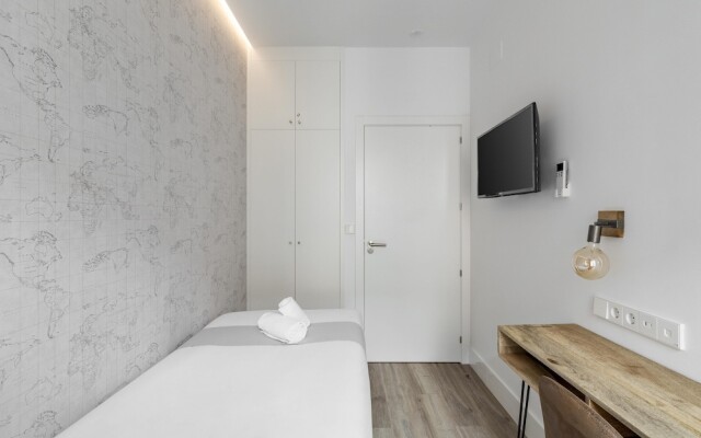 Dobo | Marco Polo Residence