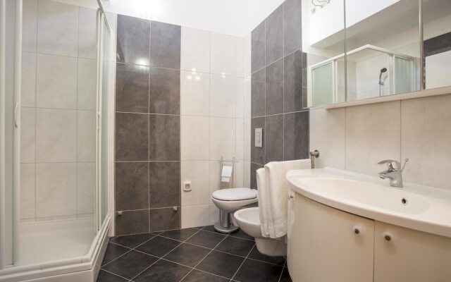 Holiday House Leonida