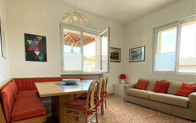 Il nido del merlo Parcheggio e giardino