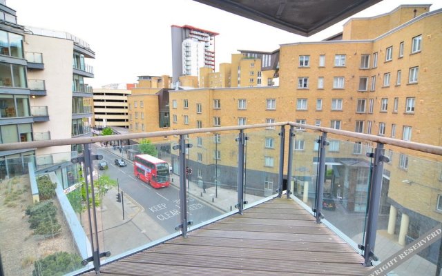 Apartment Wharf – Canary South