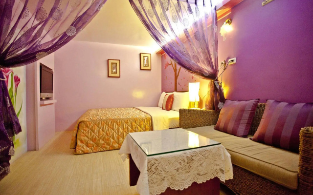 Bashi Channel Vacation B & B