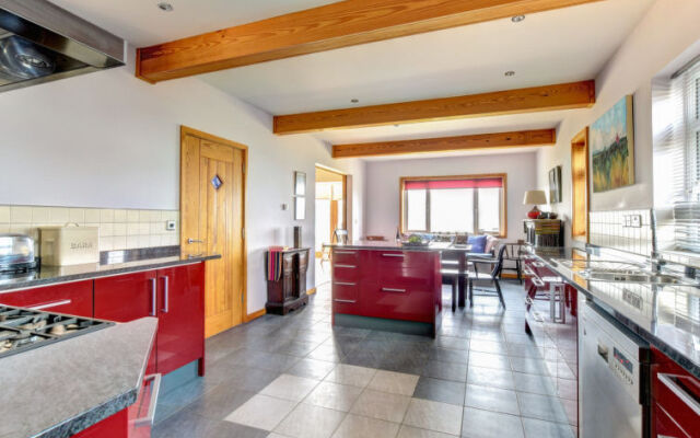 Holiday Home Tully Hip