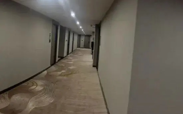 Tianhong Hotel