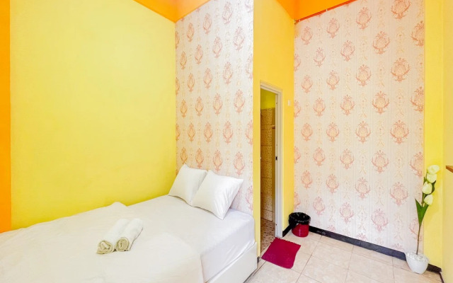 Sion Homestay RedPartner near Terminal Kertajaya Mojokerto