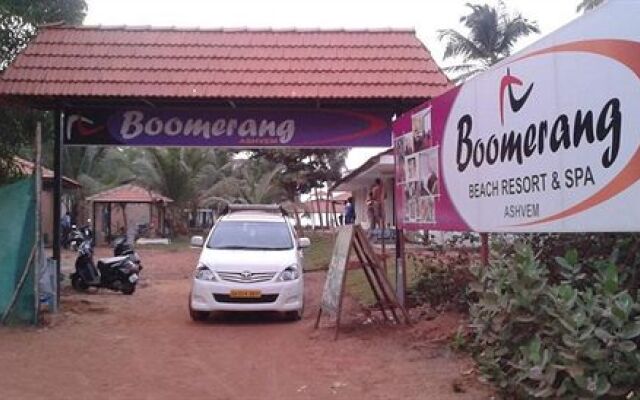 Boomerang Beach Resort