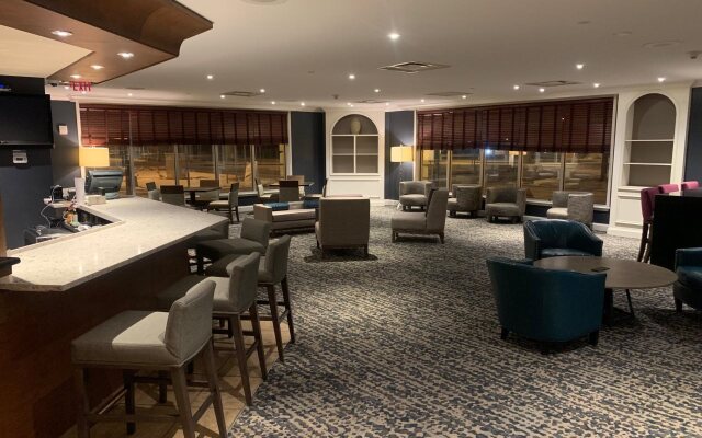 Crowne Plaza Syracuse