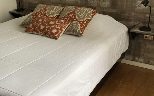 Suite en San Isidro-Frente al Supermercado Vivanda