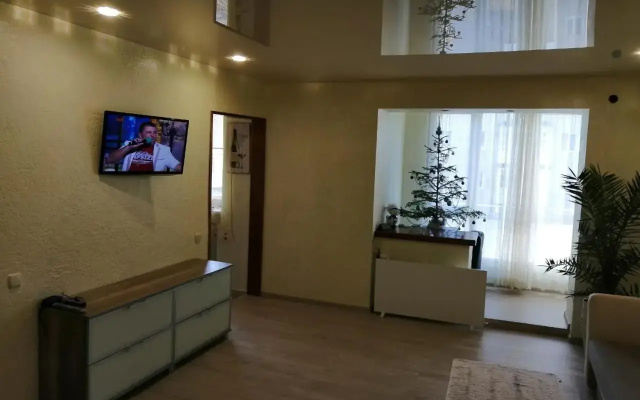 У Ксені