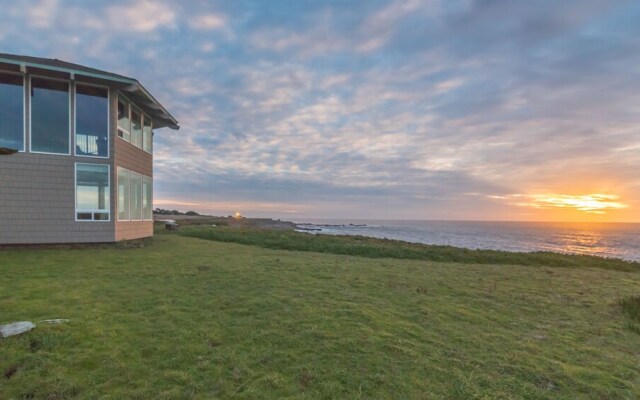 Cliff House at Otter Point